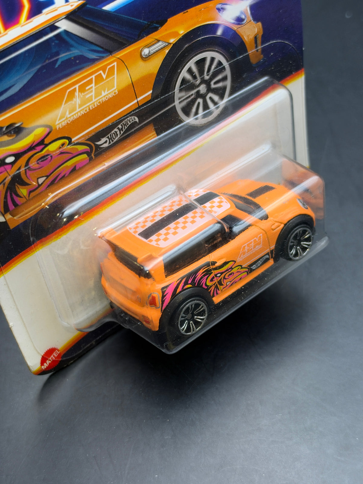 HOT WHEELS - MINI COOPER S CHALLENGE (2025) - NEON SPEEDERS SERIES 5/8