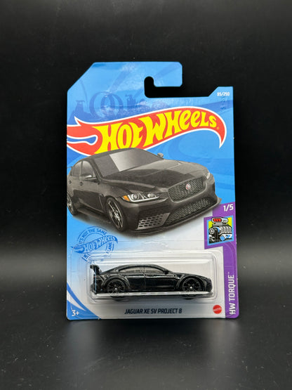 HOT WHEELS - JAGUAR XE SV PROJECT 8 (2021) - HW TORQUE 1/5