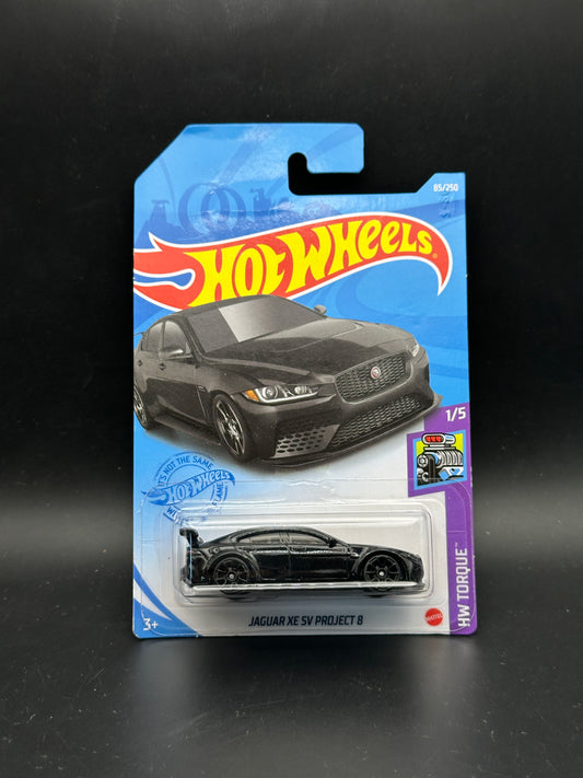 HOT WHEELS - JAGUAR XE SV PROJECT 8 (2021) - HW TORQUE 1/5