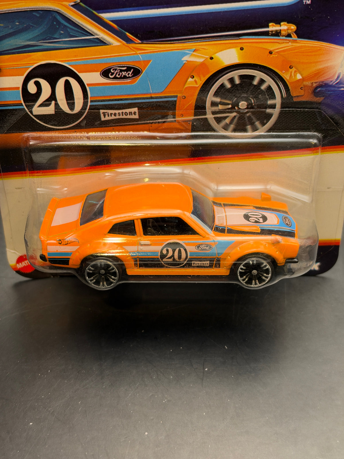 HOT WHEELS - CUSTOM FORD MAVERICK (2026) - NEON SPEEDERS SERIES 2/8