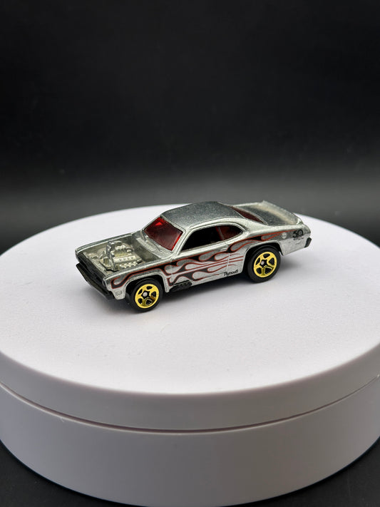 HOT WHEELS - PLYMOUTH DUSTER (2018) - SILVER SERIES - 50th ANNIVERSARY ZAMAC FLAMES SERIES 7/8