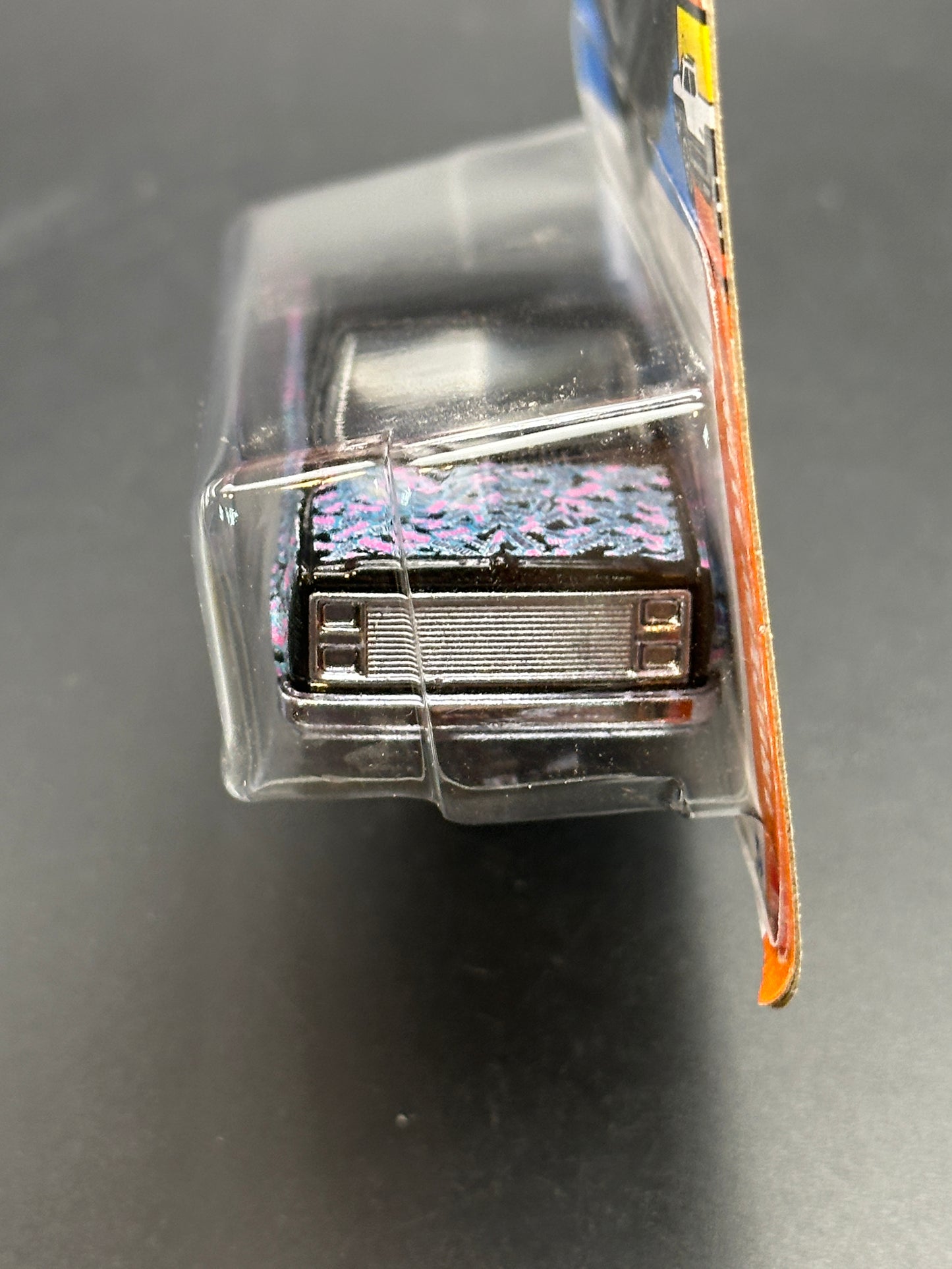 HOT WHEELS - 83 CHEVY SILVERADO (2026) - HW TRUCKIN ALONG 3/5