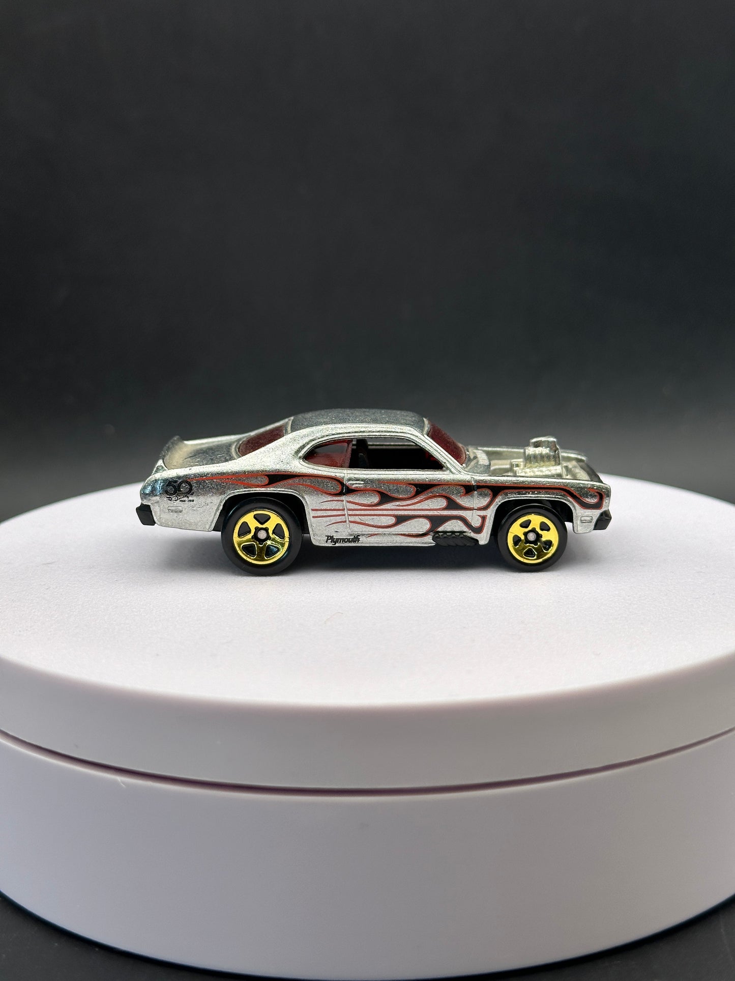 HOT WHEELS - PLYMOUTH DUSTER (2018) - SILVER SERIES - 50th ANNIVERSARY ZAMAC FLAMES SERIES 7/8