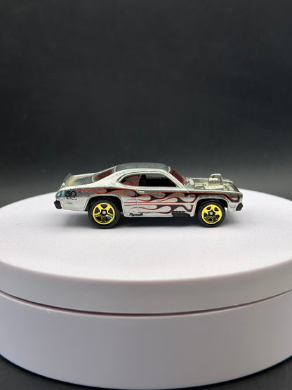 HOT WHEELS - PLYMOUTH DUSTER (2018) - SILVER SERIES - 50th ANNIVERSARY ZAMAC FLAMES SERIES 7/8