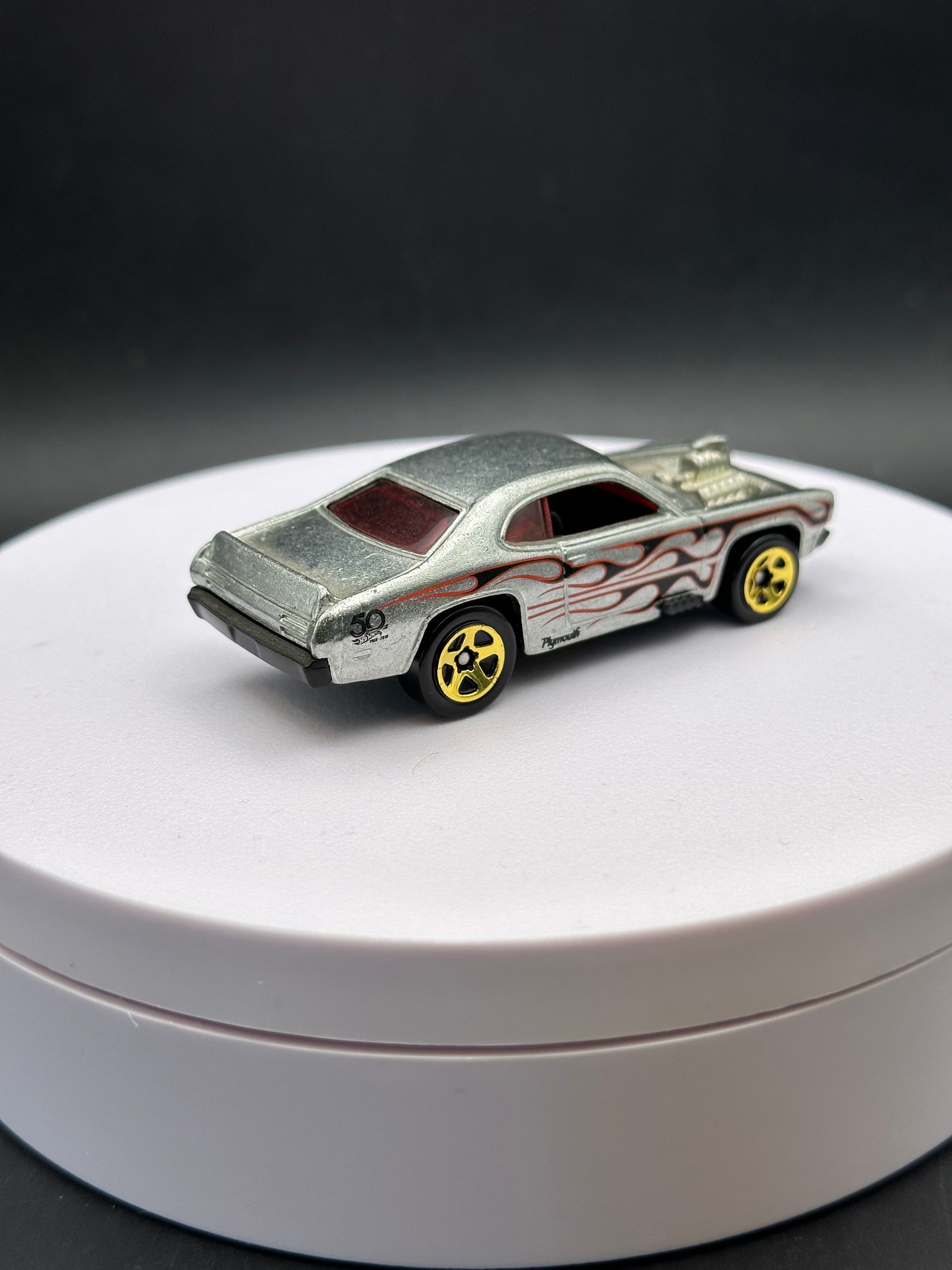 HOT WHEELS - PLYMOUTH DUSTER (2018) - SILVER SERIES - 50th ANNIVERSARY ZAMAC FLAMES SERIES 7/8