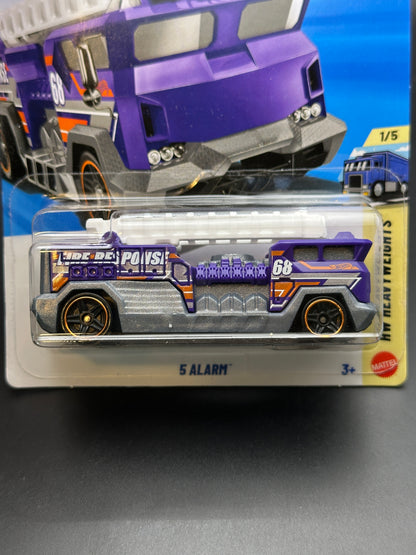 HOT WHEELS - 5 ALARM (2026) - HW HEAVY WEIGHTS 1/5