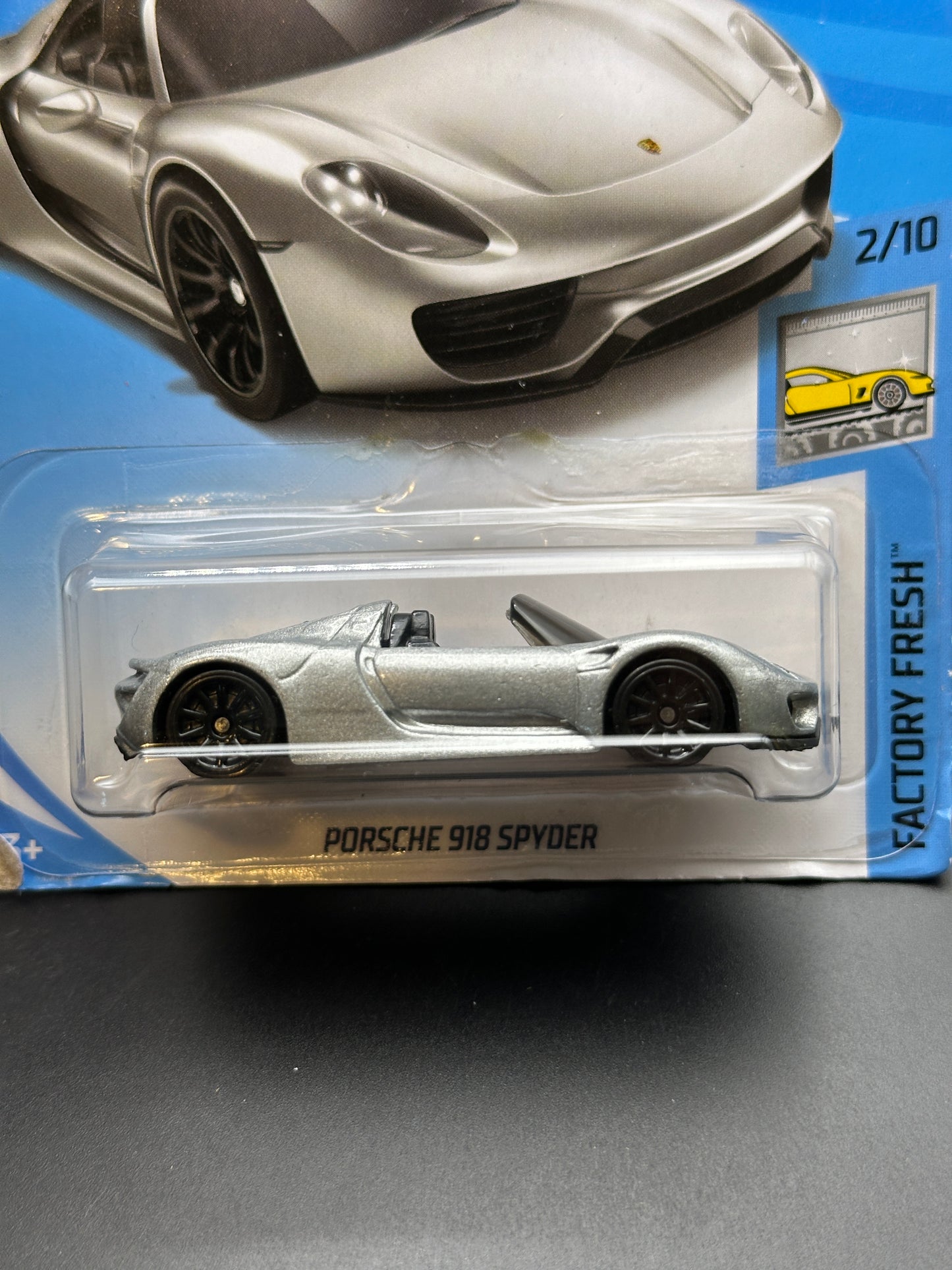 HOT WHEELS - PORSCHE 918 SPYDER (2018) - FACTORY FRESH 2/10
