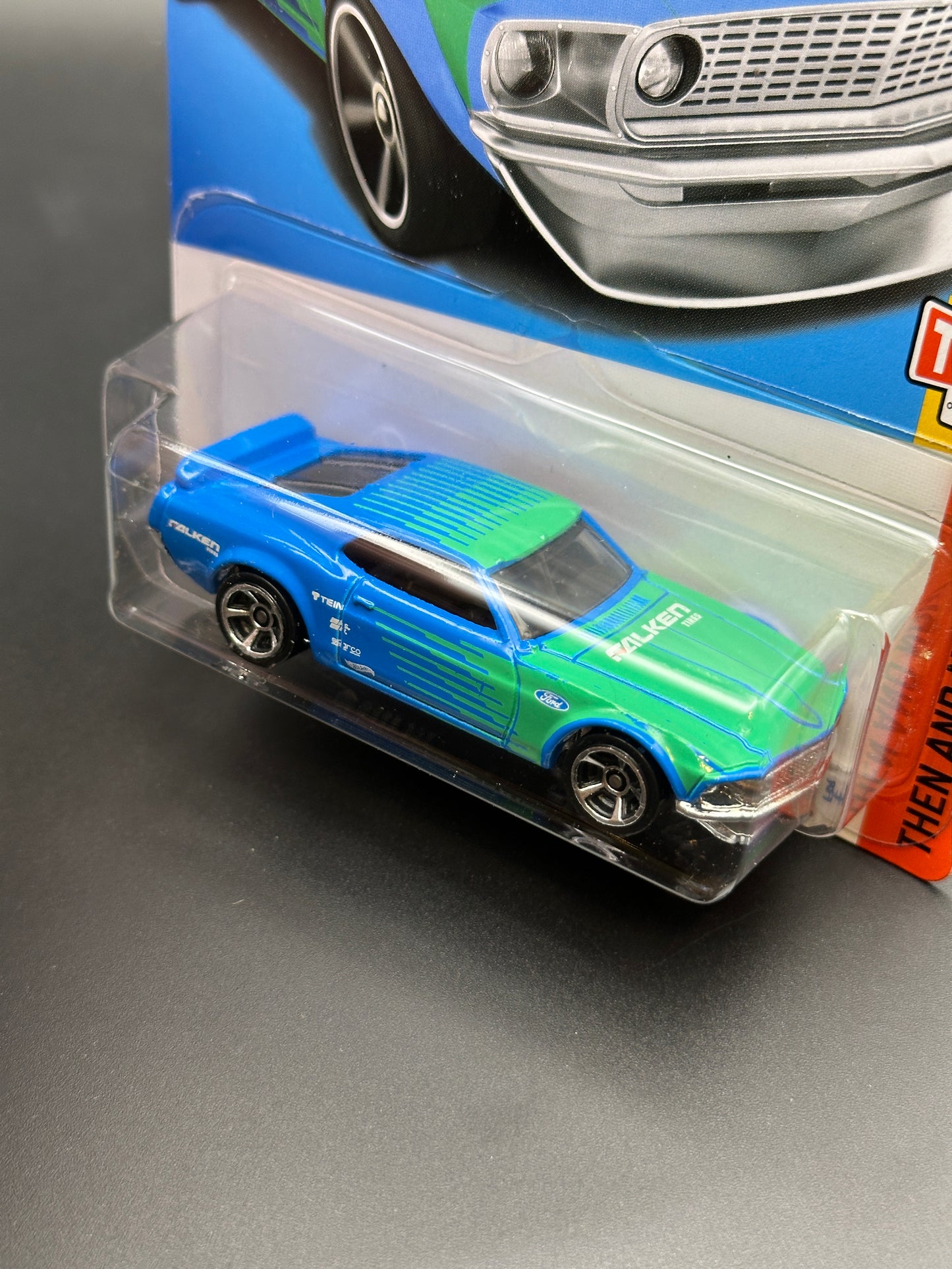 HOT WHEELS - 69 FORD MUSTANG BOSS 302 (2023) - THEN AND NOW 10/10